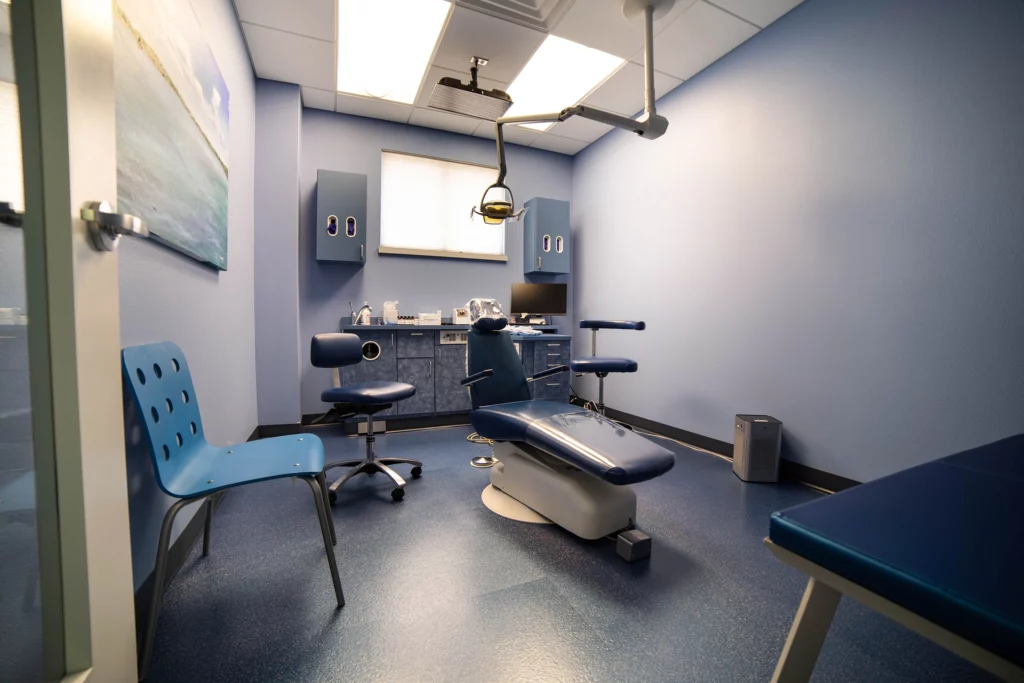Private dental operating room